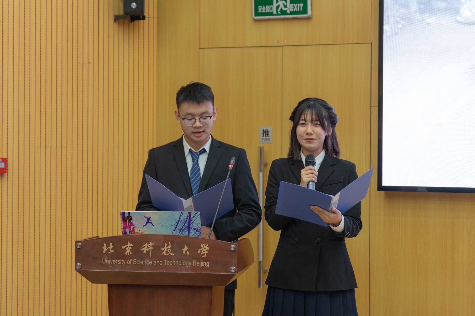 21ef03423d6286efc44322527a871b14.jpg FZ4A0338_1.jpg