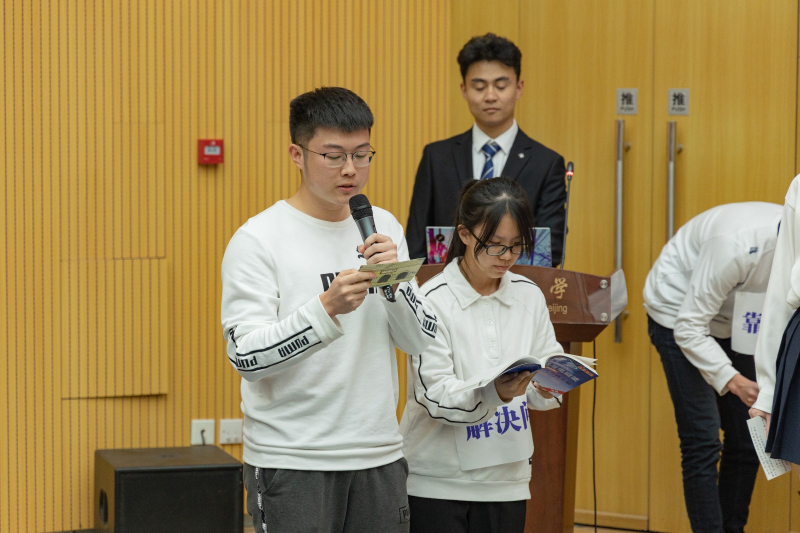 a97b4478db3470b8dd8104603216226c.jpg FZ4A0130_1.jpg